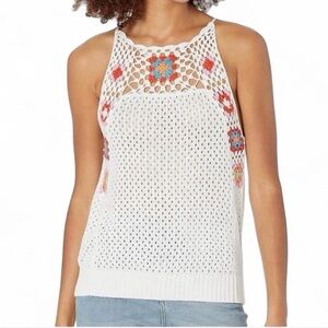 NWOT BCBGeneration White & Floral Crochet Top {XS}